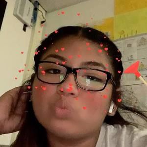 Meet your Posher, Araceli